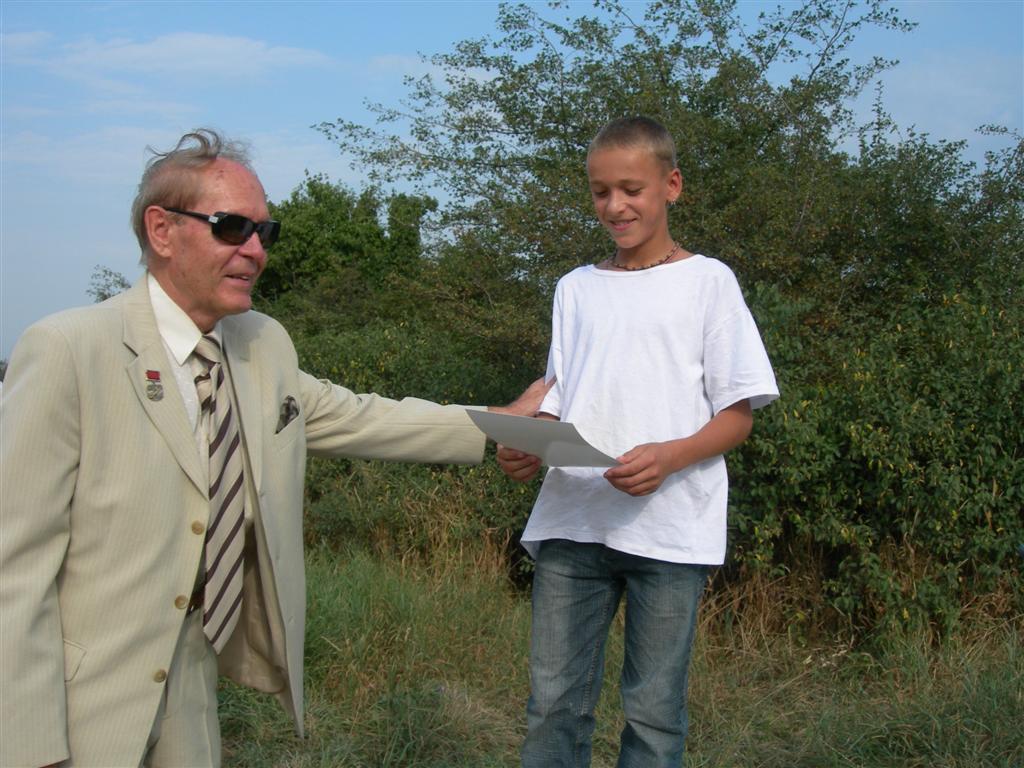 images-1.jpg